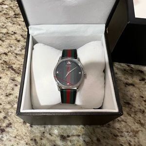 Gucci watch NWT